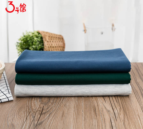 polyester<a href=http://m.huohuaweb.com/ target='_blank'>面料</a>優(yōu)缺點(diǎn)有哪些？